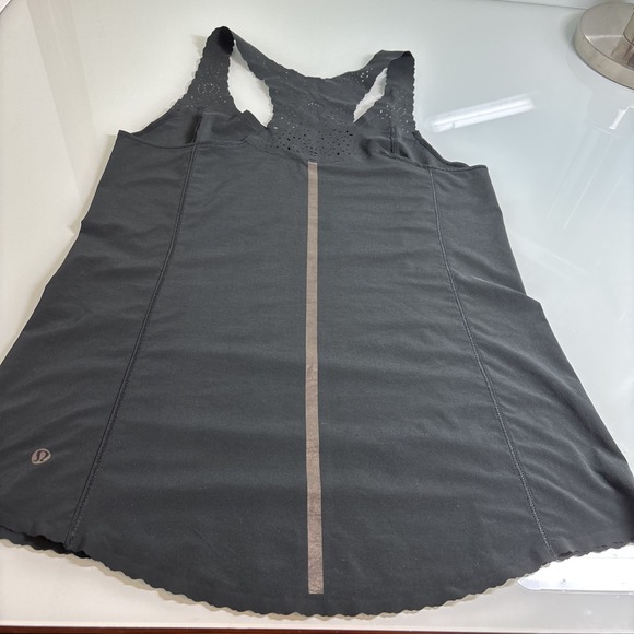 Lululemon Lightweight Racerback Lace Trim Athletic Tank Size Med Black - Picture 5 of 11